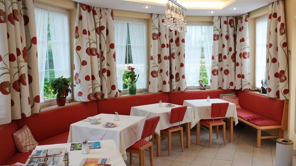 Hotel Josefa Salzburg Luaran gambar